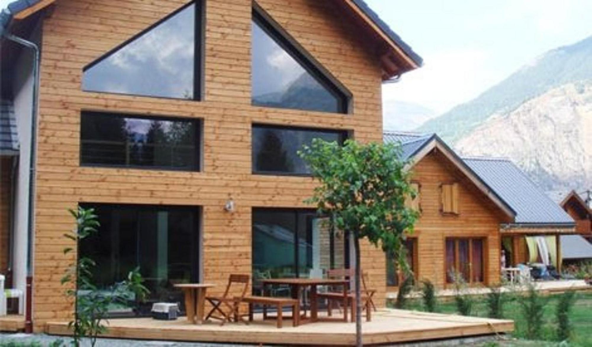 #Lemasdoisans Au Pied De L'Alpe D'Huez Via Bourg D'Oisans L'Etoile Des Glaciers Le Bourg-dʼOisans Exterior foto